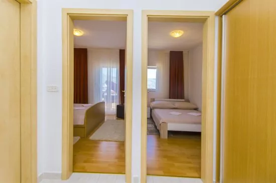 Apartmán Střední Dalmácie - Okrug Donji DA 3311 N5