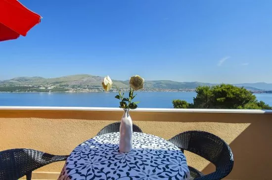 Apartmán Střední Dalmácie - Okrug Donji DA 3311 N5