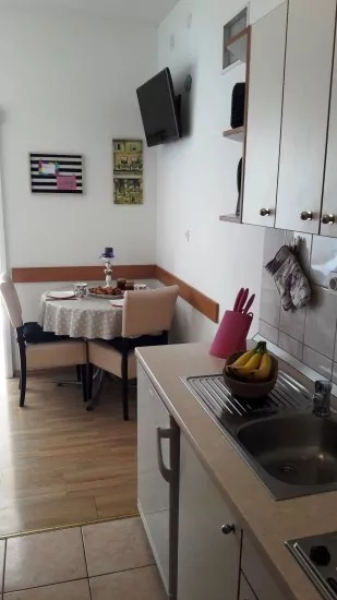 Apartmán Střední Dalmácie - Makarska DA 2008 N1