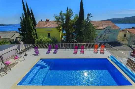 Vila s bazénem Střední Dalmácie - Seget Vranjica DA 3413 N1