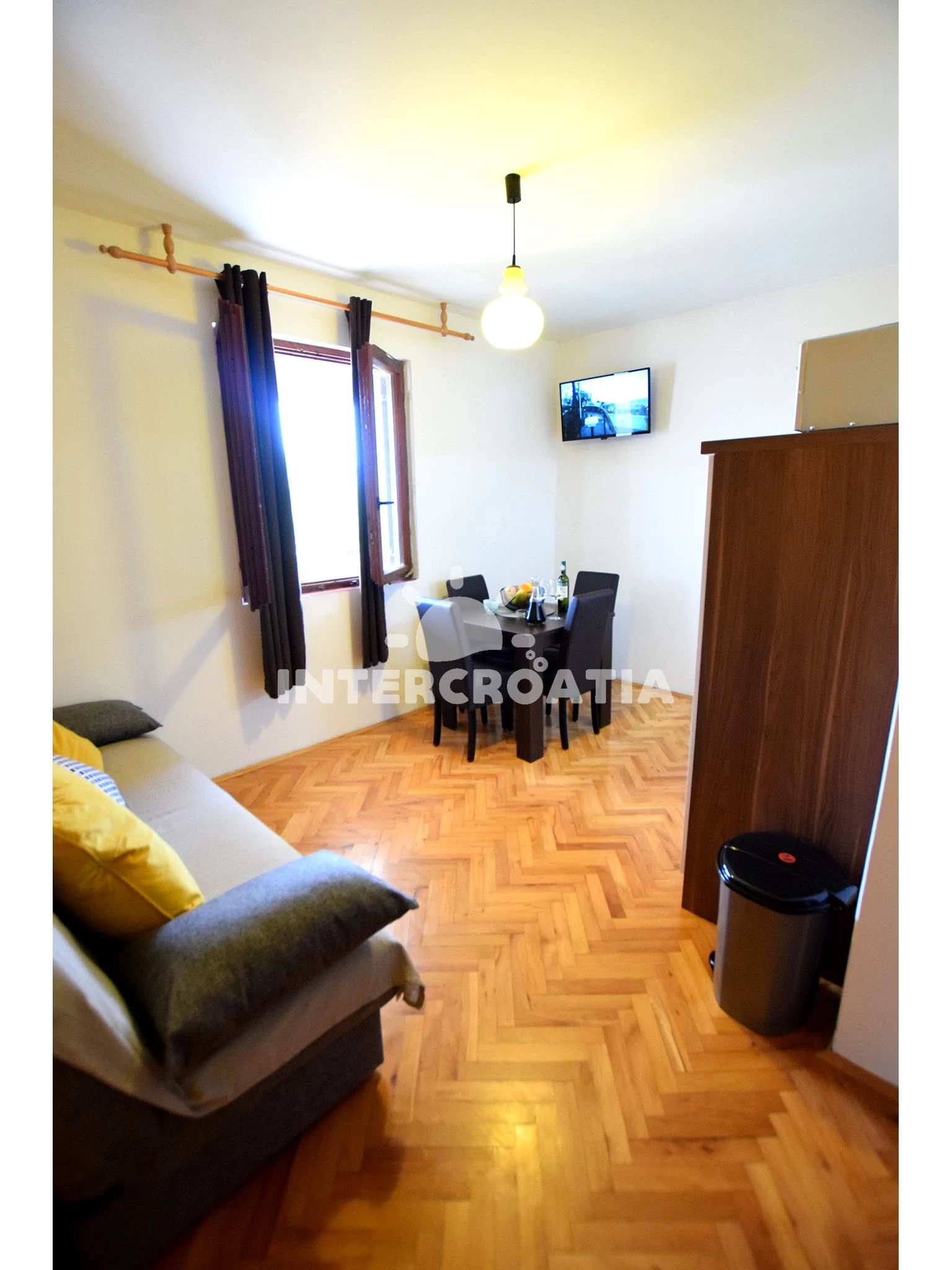 Apartmán Severní Dalmácie - Seline DA 6002 N1