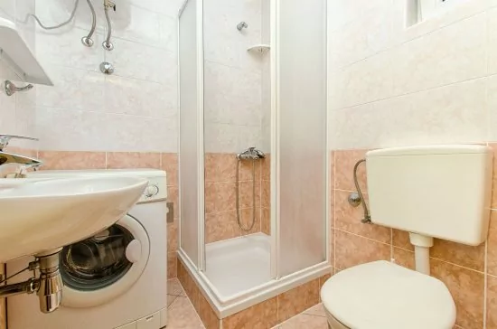 Apartmán Střední Dalmácie - Pisak DA 2308 N1