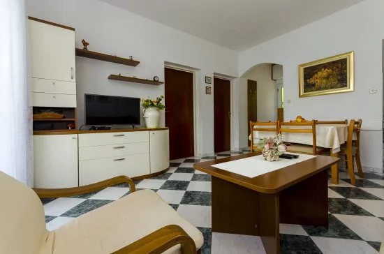 Apartmán Střední Dalmácie - Okrug Donji DA 3312 N1