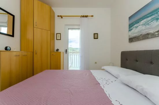 Apartmán Střední Dalmácie - Okrug Donji DA 3312 N1