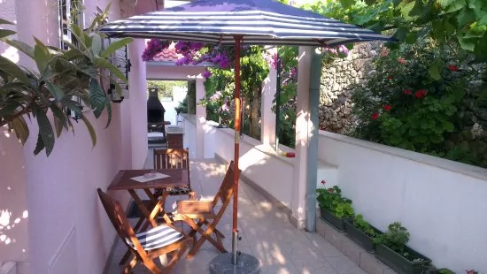 Apartmán Střední Dalmácie - Okrug Donji DA 3312 N2