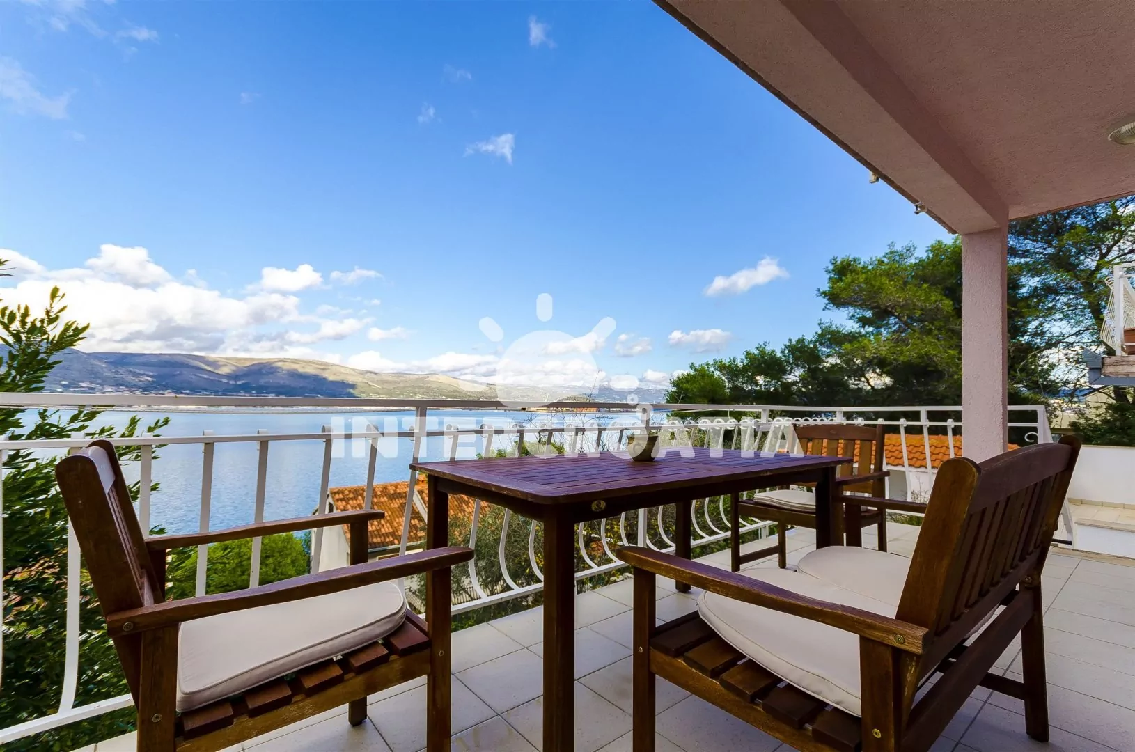 Apartmán Střední Dalmácie - Okrug Donji DA 3312 N2