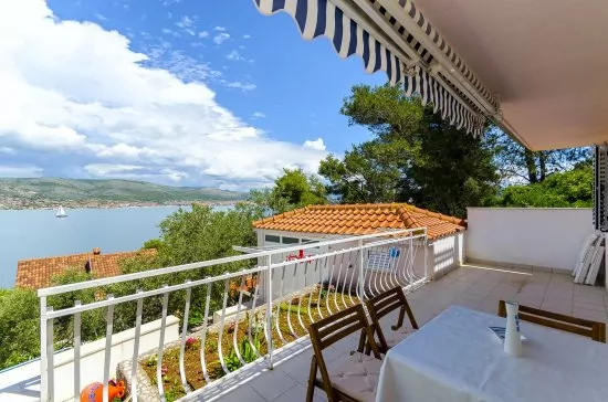 Apartmán Střední Dalmácie - Okrug Donji DA 3312 N3