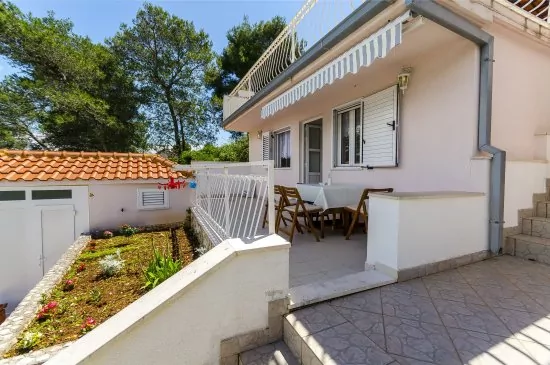 Apartmán Střední Dalmácie - Okrug Donji DA 3312 N3