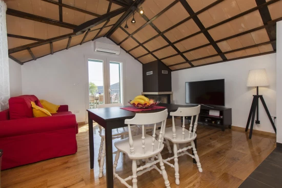 Apartmán Střední Dalmácie - Vinišće DA 3420 N1