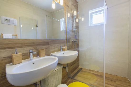 Apartmán Střední Dalmácie - Vinišće DA 3420 N1