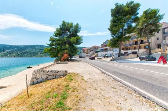 Apartmán Střední Dalmácie - Marina DA 3422 N2