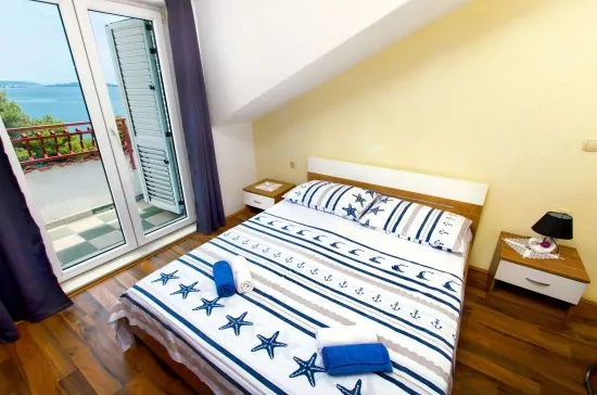 Apartmán Střední Dalmácie - Marina DA 3422 N2