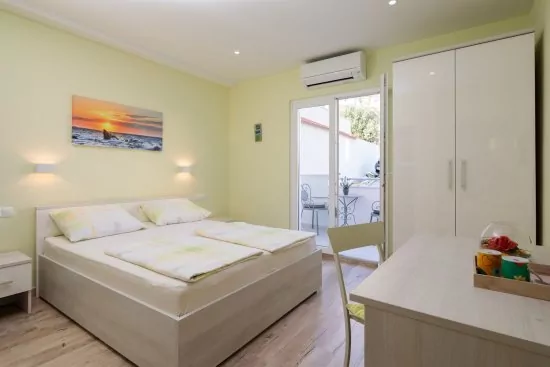 Apartmánový pokoj Střední Dalmácie - Duće DA 2728 N3