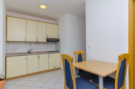 Apartmán Střední Dalmácie - Marina DA 3423 N2