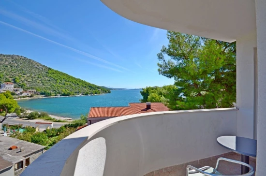 Apartmán Střední Dalmácie - Marina DA 3423 N3