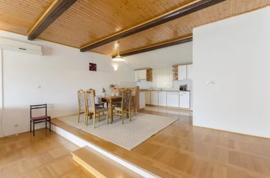 Apartmán Severní Dalmácie - Vodice DA 4121 N3