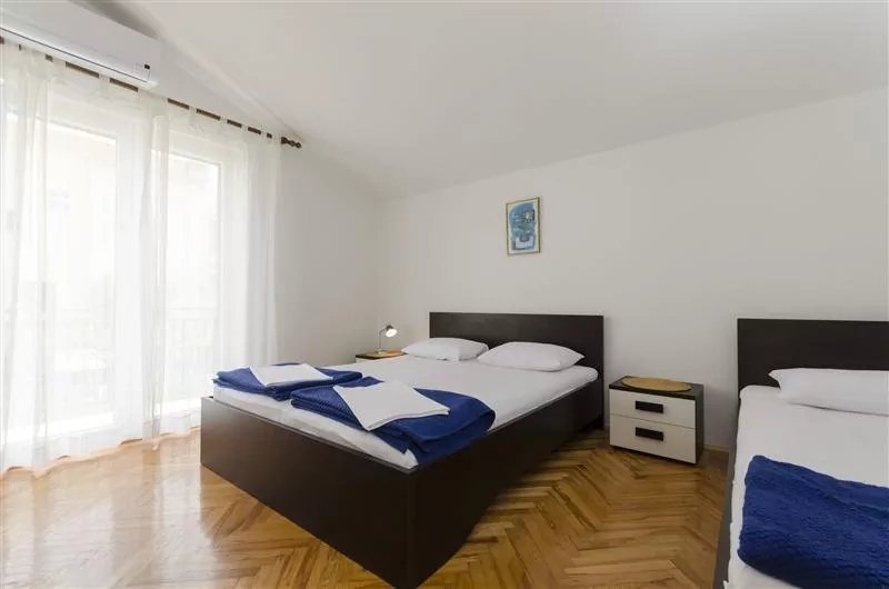 Apartmán Severní Dalmácie - Vodice DA 4121 N3