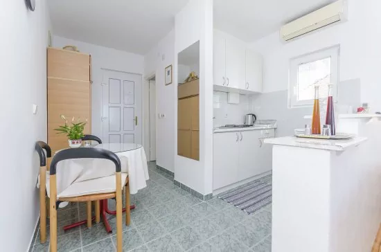 Apartmán Severní Dalmácie - Tribunj (Vodice) DA 4127 N1