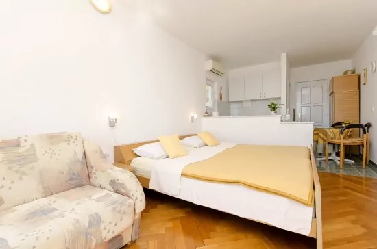 Apartmán Severní Dalmácie - Tribunj (Vodice) DA 4127 N2