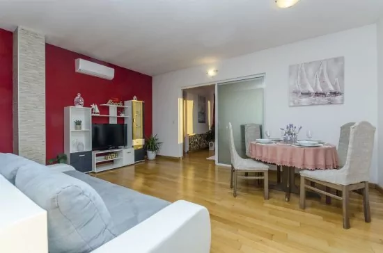 Apartmán Střední Dalmácie - Staniči DA 2605 N3