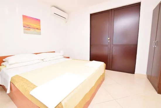 Apartmán Střední Dalmácie - Pisak DA 2309 N4