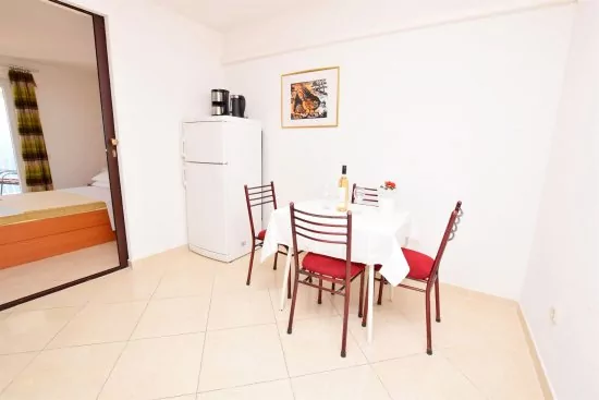 Apartmán Střední Dalmácie - Pisak DA 2309 N4