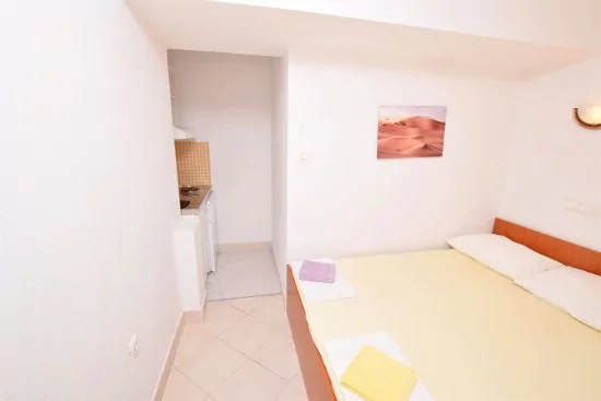 Apartmán Střední Dalmácie - Pisak DA 2309 N6