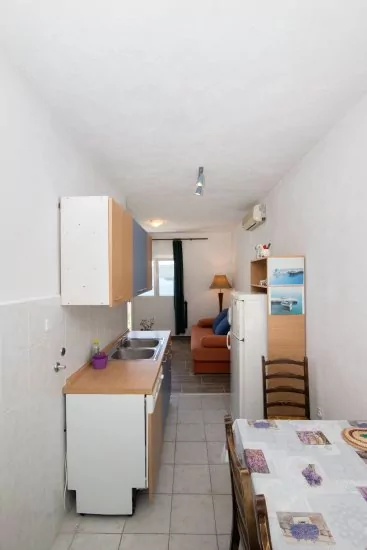 Apartmán Střední Dalmácie - Marina DA 3428 N3