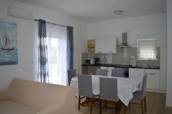Apartmán Střední Dalmácie - Podstrana DA 2909 N2