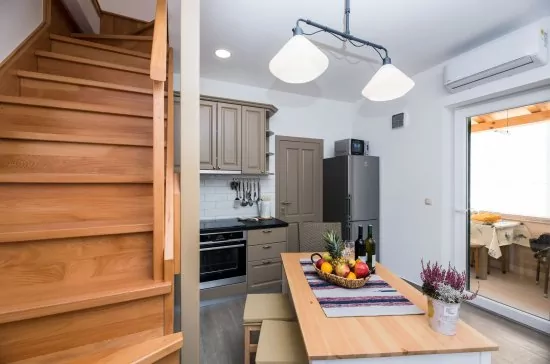 Apartmán Střední Dalmácie - Duće DA 2732 N2