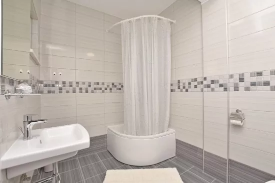 Apartmán Střední Dalmácie - Pisak DA 2310 N2