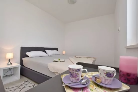 Apartmán Střední Dalmácie - Pisak DA 2310 N4