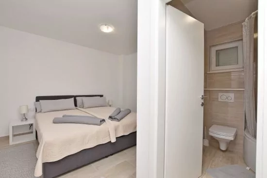Apartmán Střední Dalmácie - Pisak DA 2310 N5