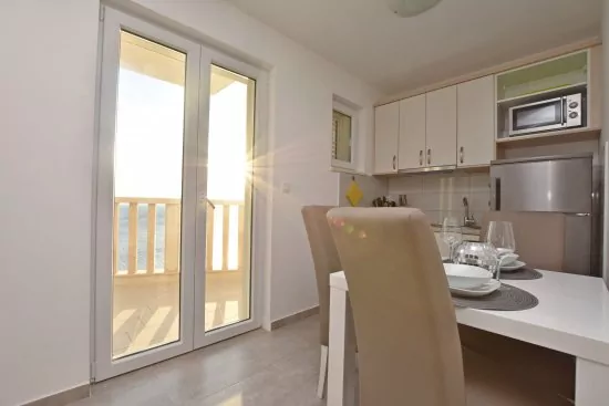 Apartmán Střední Dalmácie - Pisak DA 2310 N5