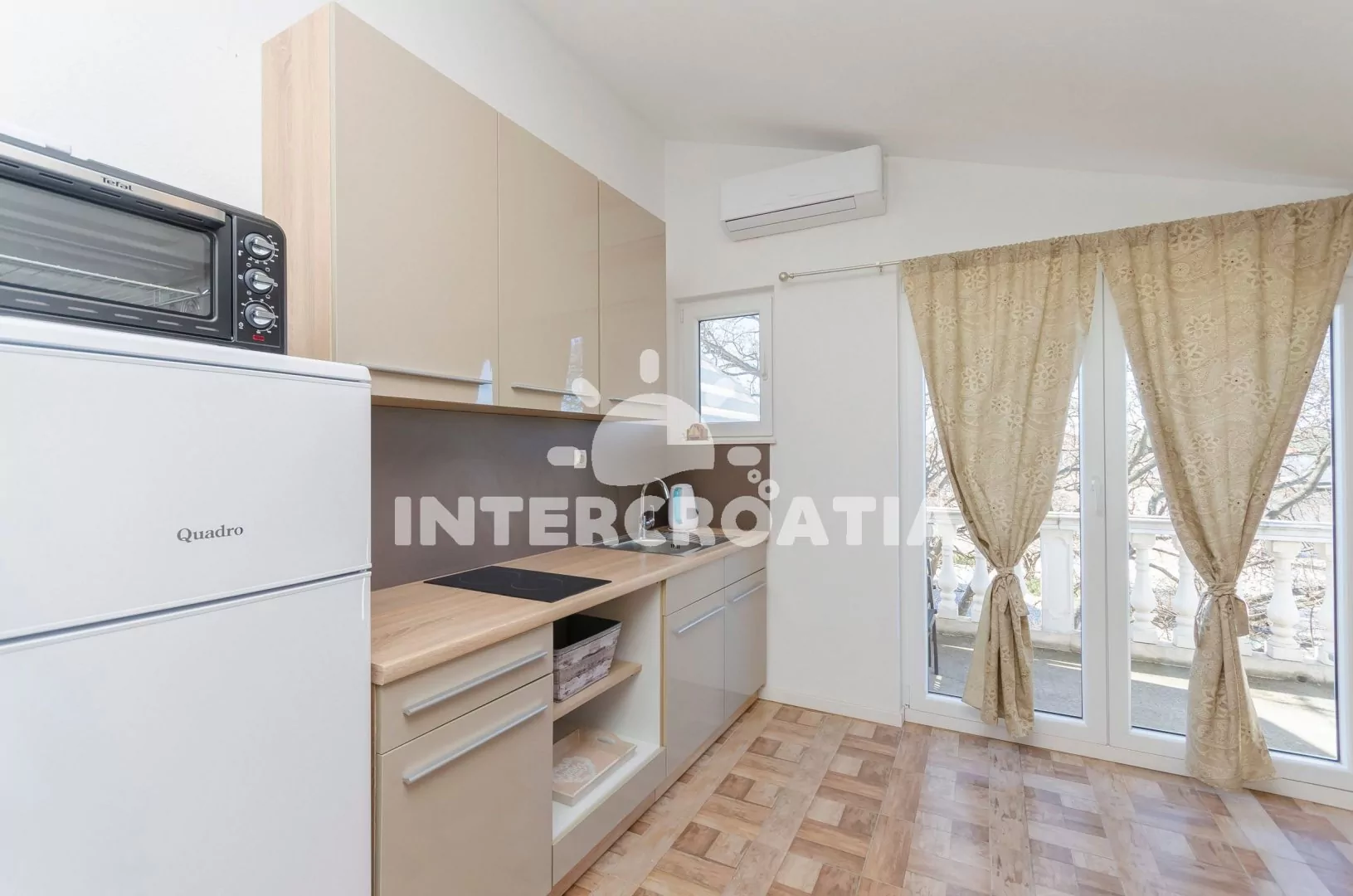 Apartmán Severní Dalmácie - Pirovac DA 4206 N1