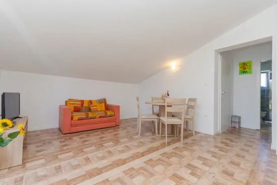 Apartmán Severní Dalmácie - Pirovac DA 4206 N1