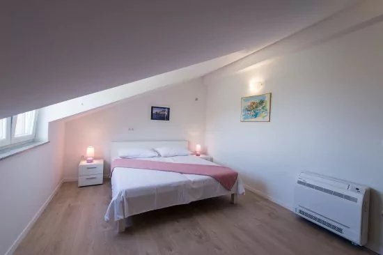 Apartmán Severní Dalmácie - Tribunj (Vodice) DA 4135 N1