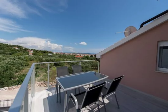 Apartmán Severní Dalmácie - Tribunj (Vodice) DA 4135 N1
