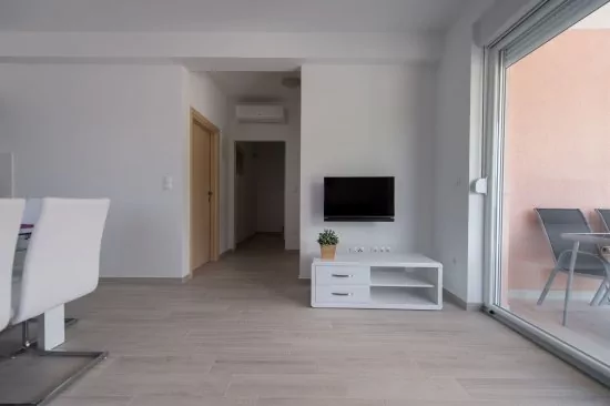 Apartmán Severní Dalmácie - Tribunj (Vodice) DA 4135 N1