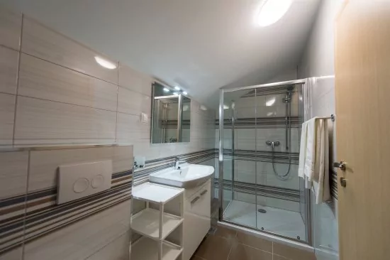 Apartmán Severní Dalmácie - Tribunj (Vodice) DA 4135 N1