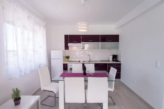 Apartmán Severní Dalmácie - Tribunj (Vodice) DA 4135 N1