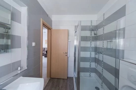 Apartmán Severní Dalmácie - Tribunj (Vodice) DA 4135 N3