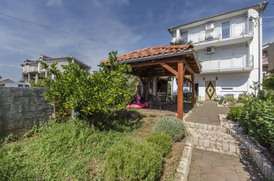 Apartmán Severní Dalmácie - Tribunj (Vodice) DA 4137 N1