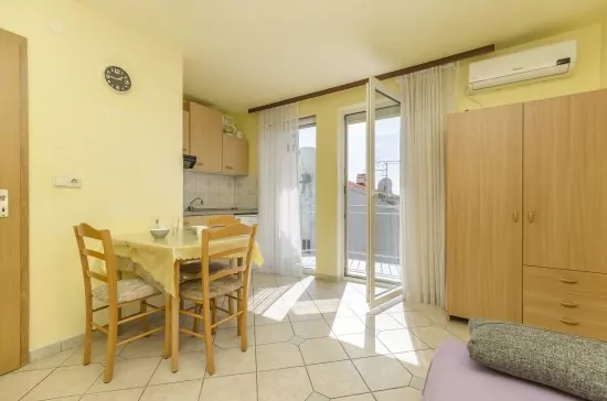Apartmán Severní Dalmácie - Tribunj (Vodice) DA 4137 N1