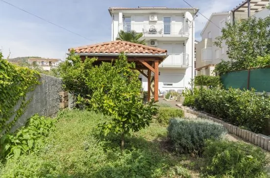 Apartmánový pokoj Severní Dalmácie - Tribunj (Vodice) DA 4137 N2