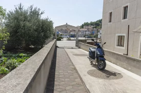 Apartmánový pokoj Severní Dalmácie - Tribunj (Vodice) DA 4137 N2