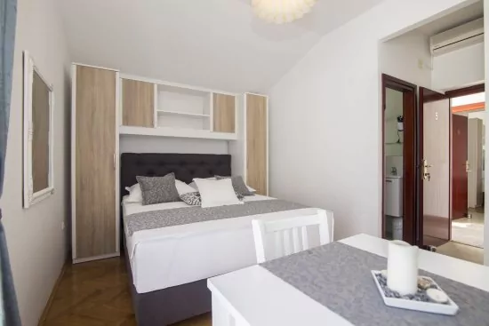 Apartmán Střední Dalmácie - Tučepi DA 1904 N5