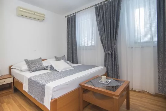 Apartmánový pokoj Střední Dalmácie - Tučepi DA 1904 N7