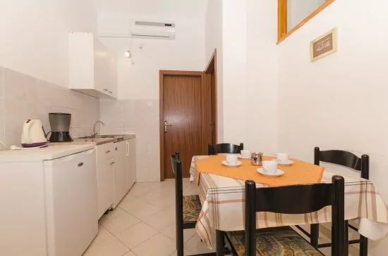Apartmán Severní Dalmácie - Tribunj (Vodice) DA 4139 N1