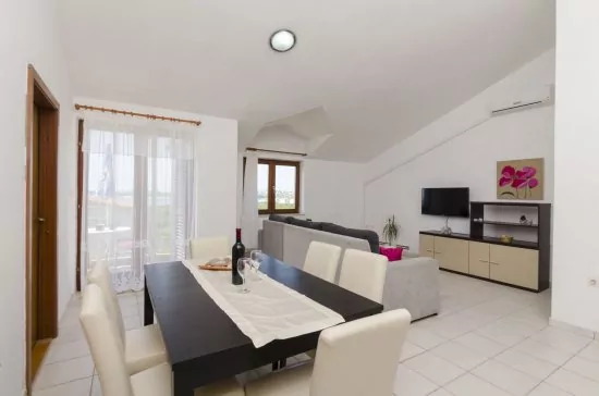 Apartmán Severní Dalmácie - Tribunj (Vodice) DA 4139 N2